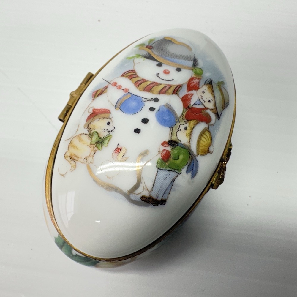 Vintage Limoges France Snowman Box Register Main W/ Deer Clasp W/Children & Cat